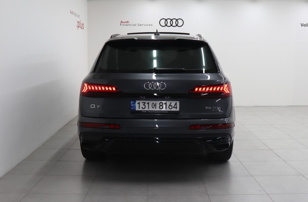 Audi Q7 (4M)