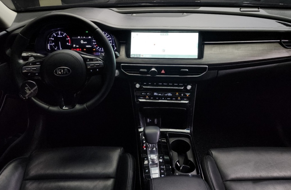 Kia K7 Premier