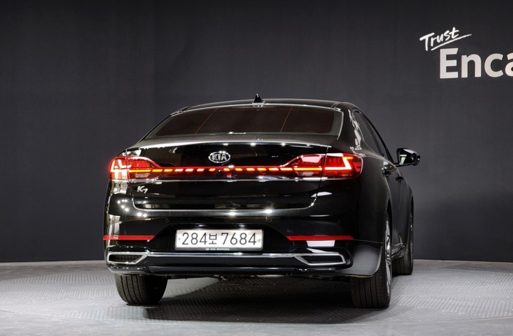 Kia K7 Premier