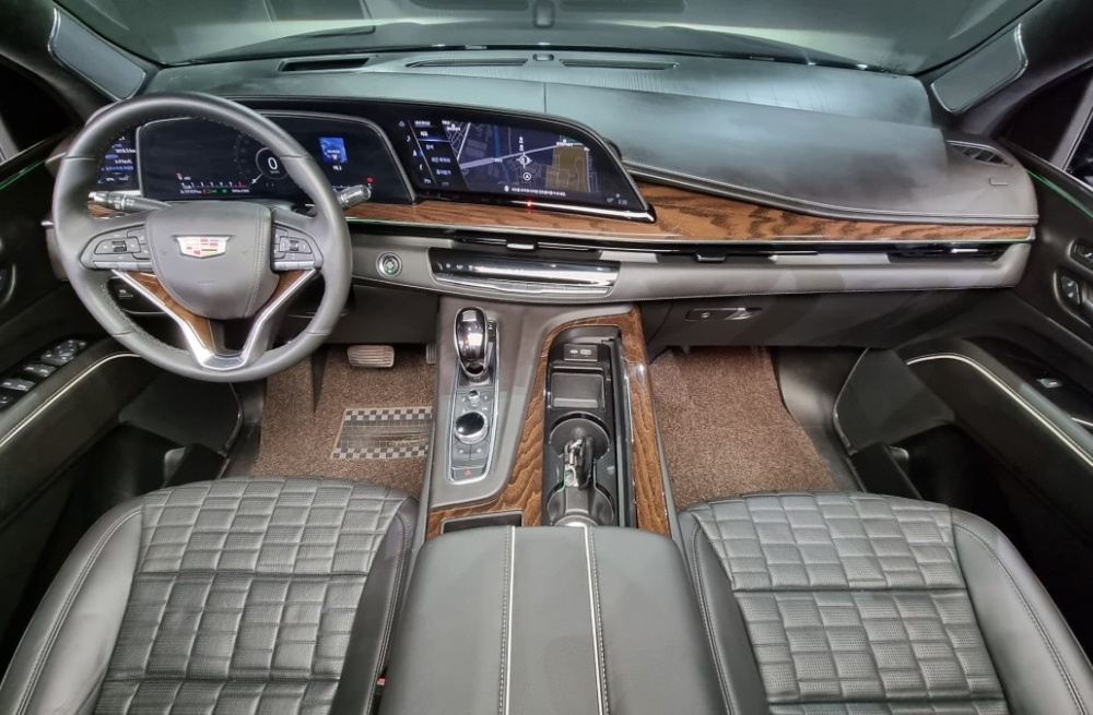 Cadillac Escalade 5th Gen