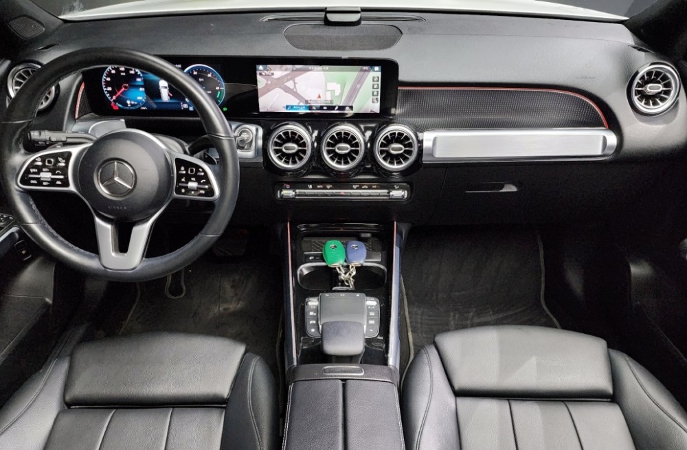 Mercedes-Benz GLB-Class X247