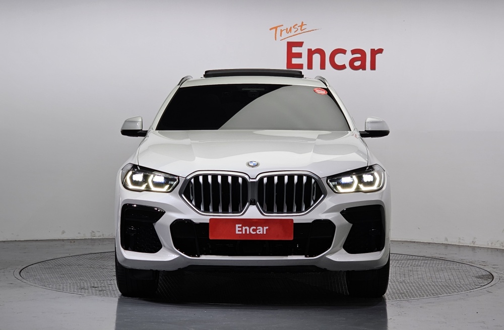 BMW X6 (G06)