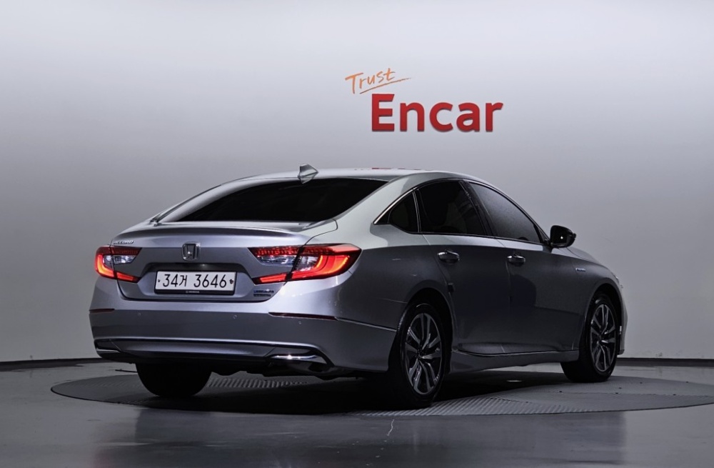 Honda Accord 10th Gen