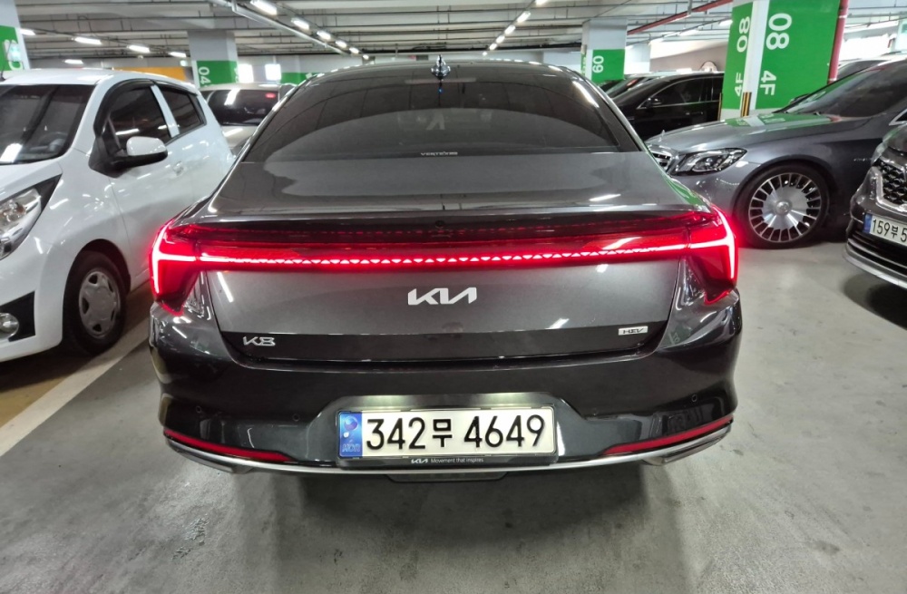 Kia K8 Hybrid