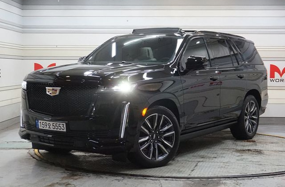 Cadillac Escalade 5th Gen