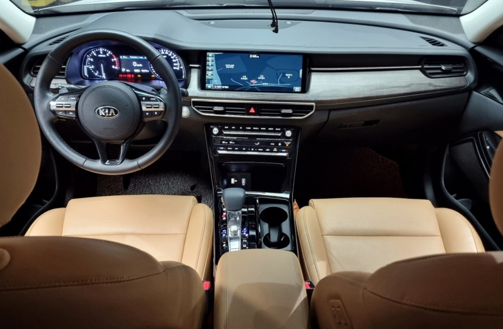 Kia K7 Premier
