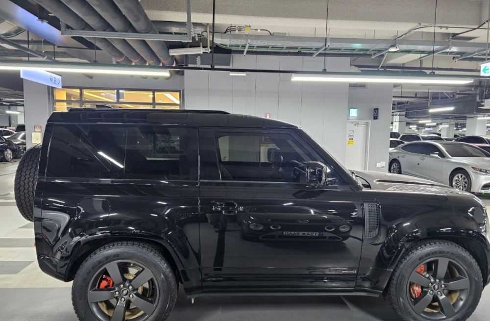 Land rover Defender (L663)