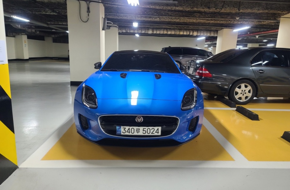 Jaguar F-TYPE