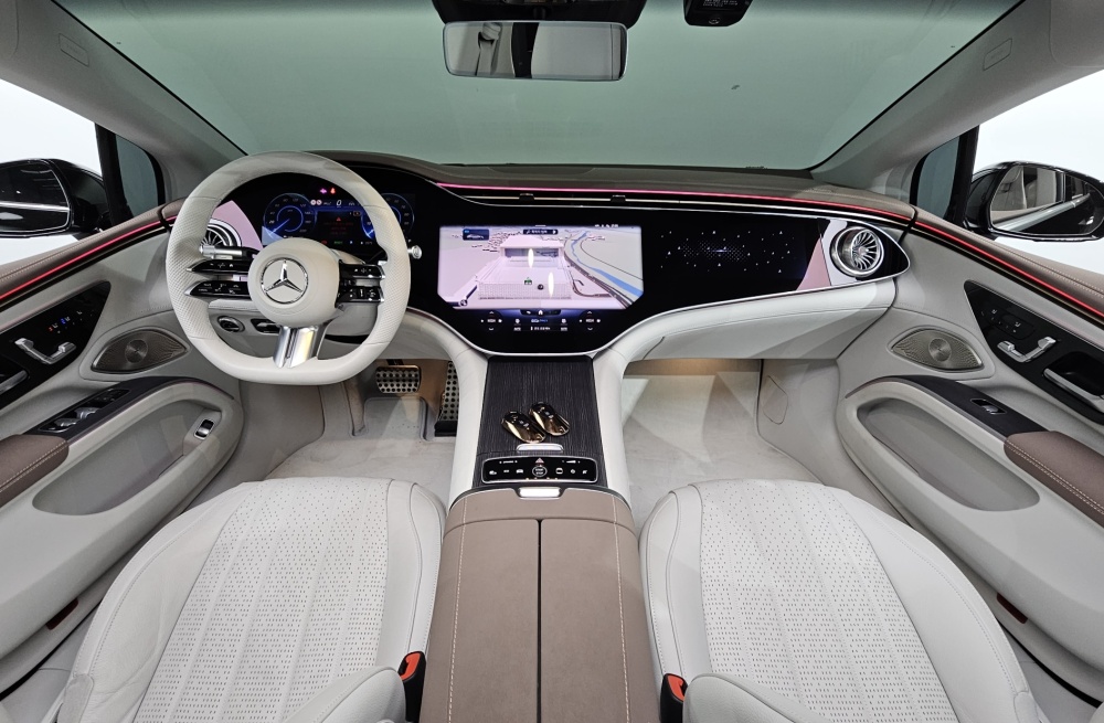 Mercedes-Benz EQS V297