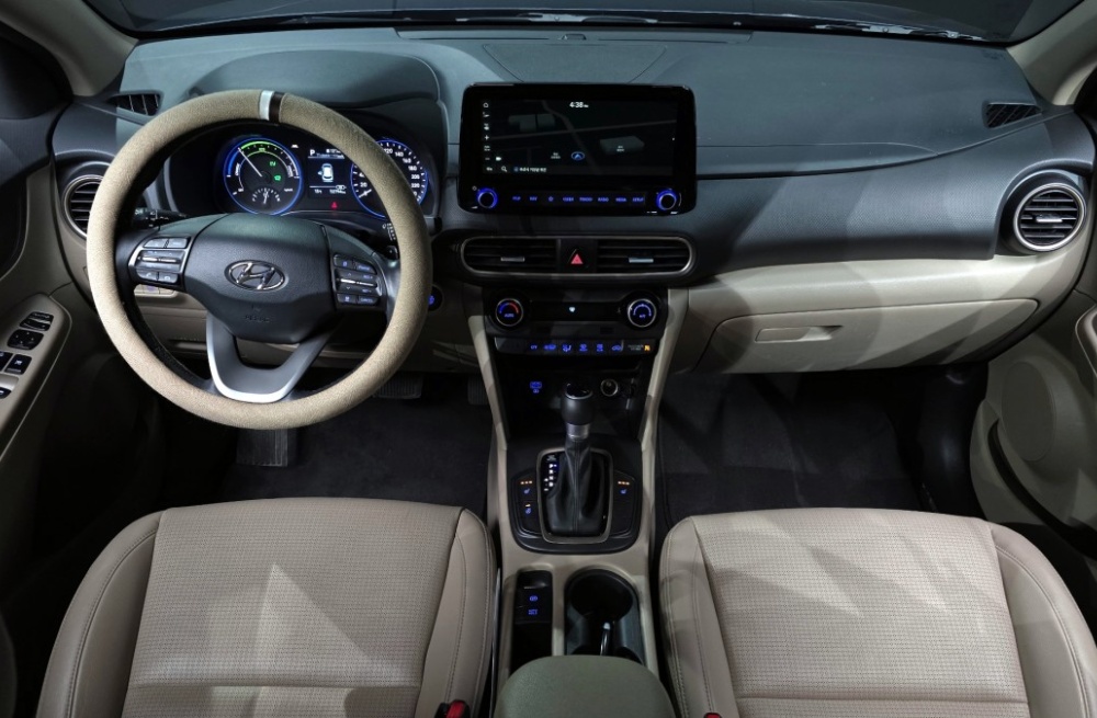 Hyundai kona hybrid