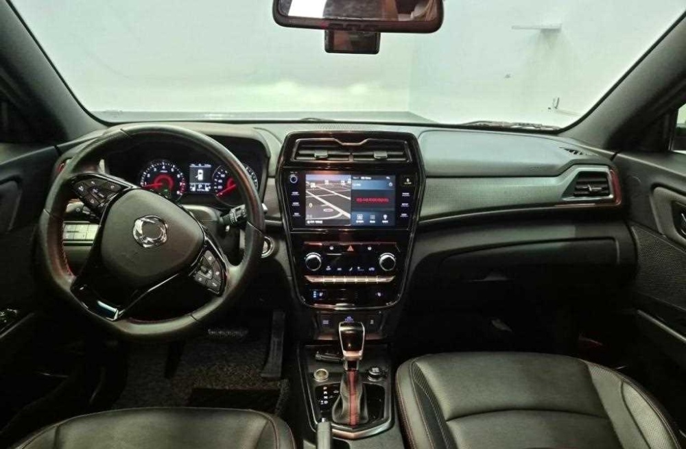 KG Mobility (Ssangyong) Very New Tivoli