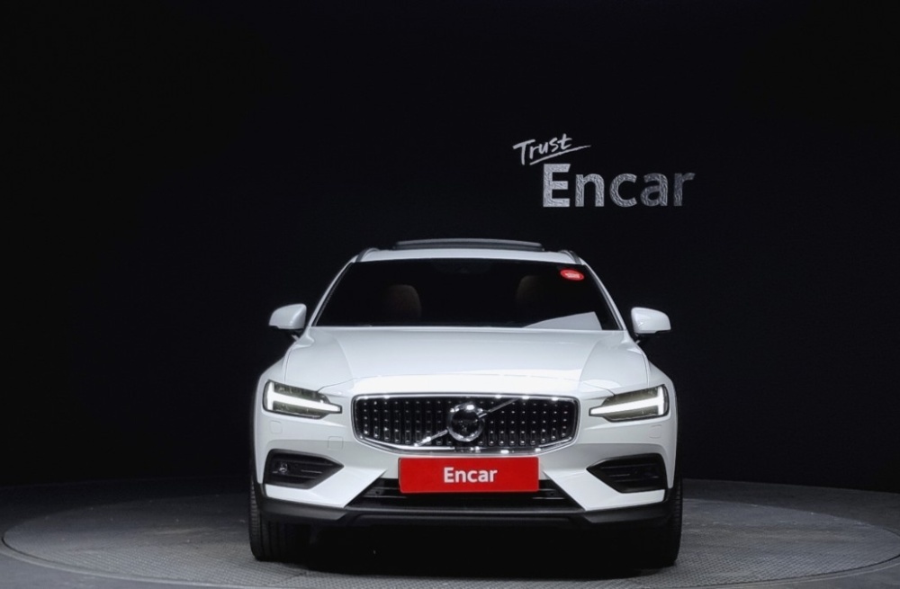 Volvo V60 Cross Country 2nd Generation