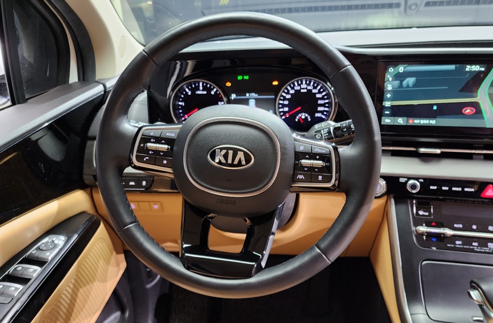 Kia Carnival 4th generation