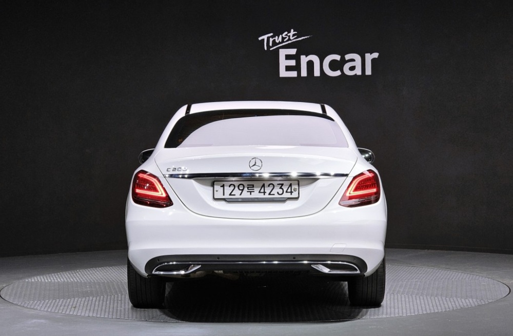 Mercedes-Benz C-Class W205