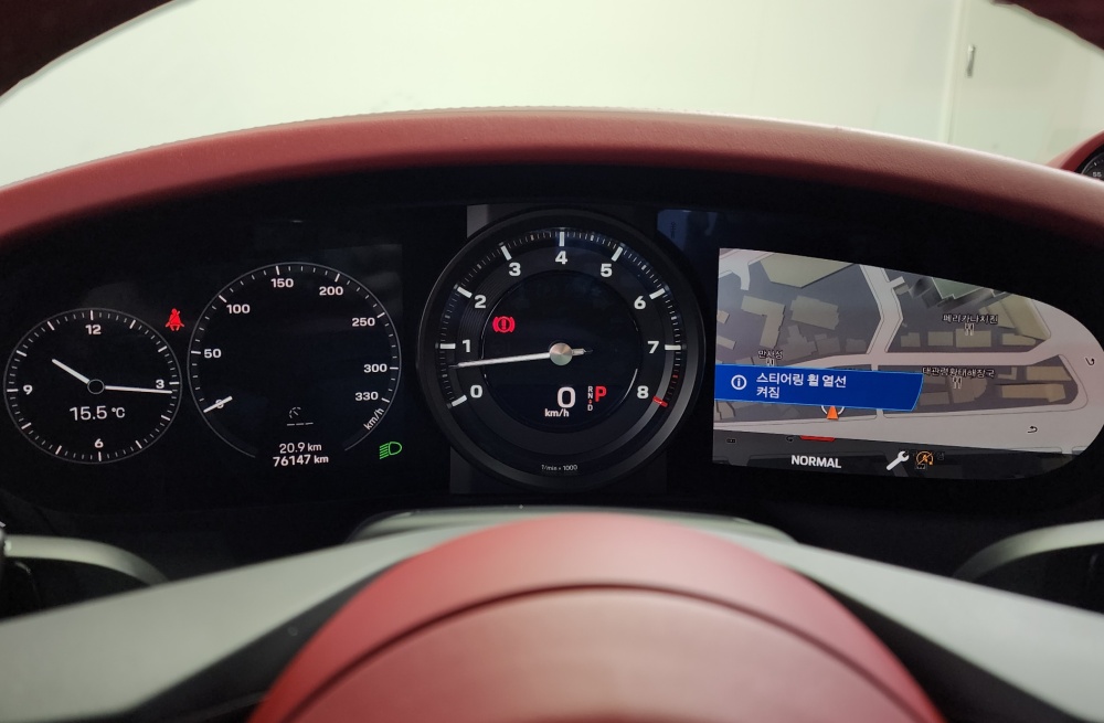 Porsche 911 (992)