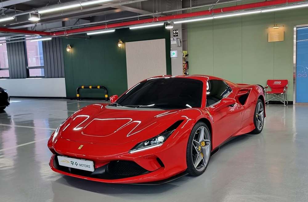 Ferrari F8 Spider