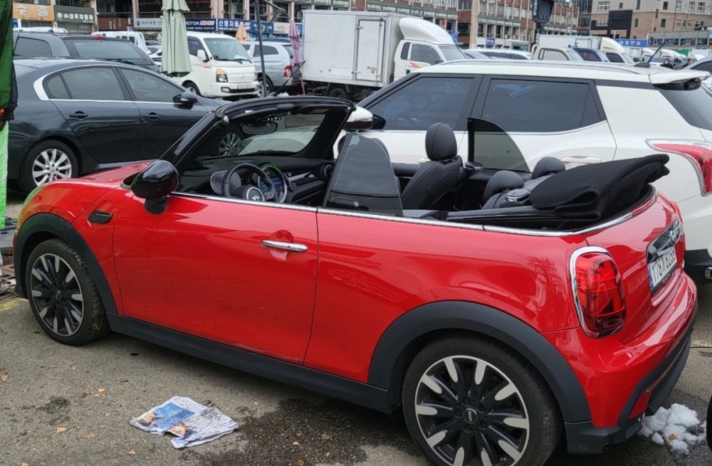 Mini cooper convertible