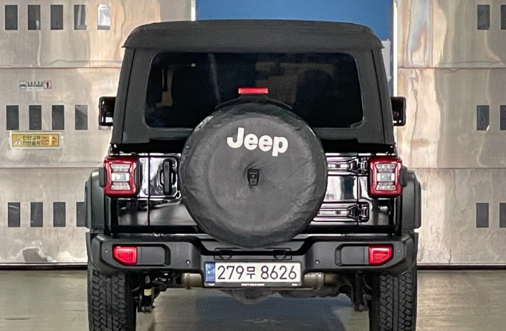 Jeep Wrangler (JL)