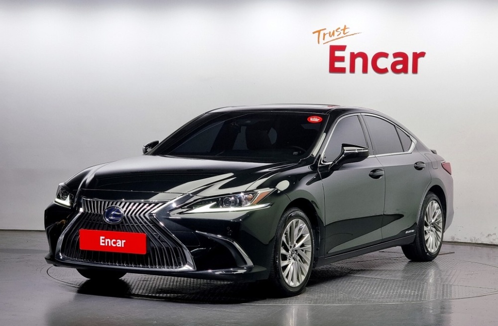 Lexus ES300h 7th generation