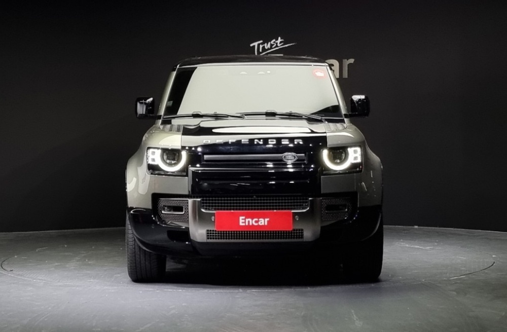Land rover Defender (L663)