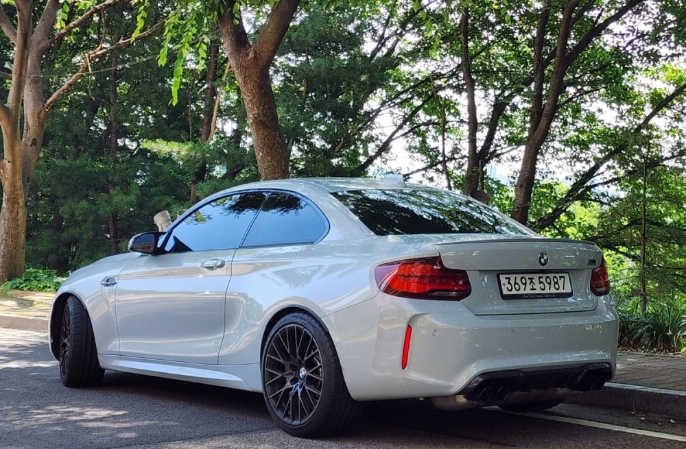 BMW M2 (F87)