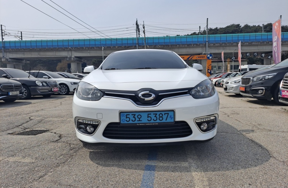 Renault Korea (Samsung) SM3 Z.E.
