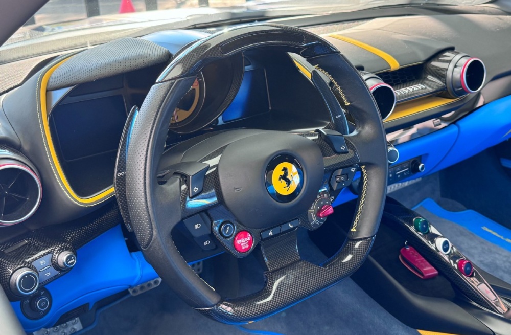 Ferrari 812 super fast