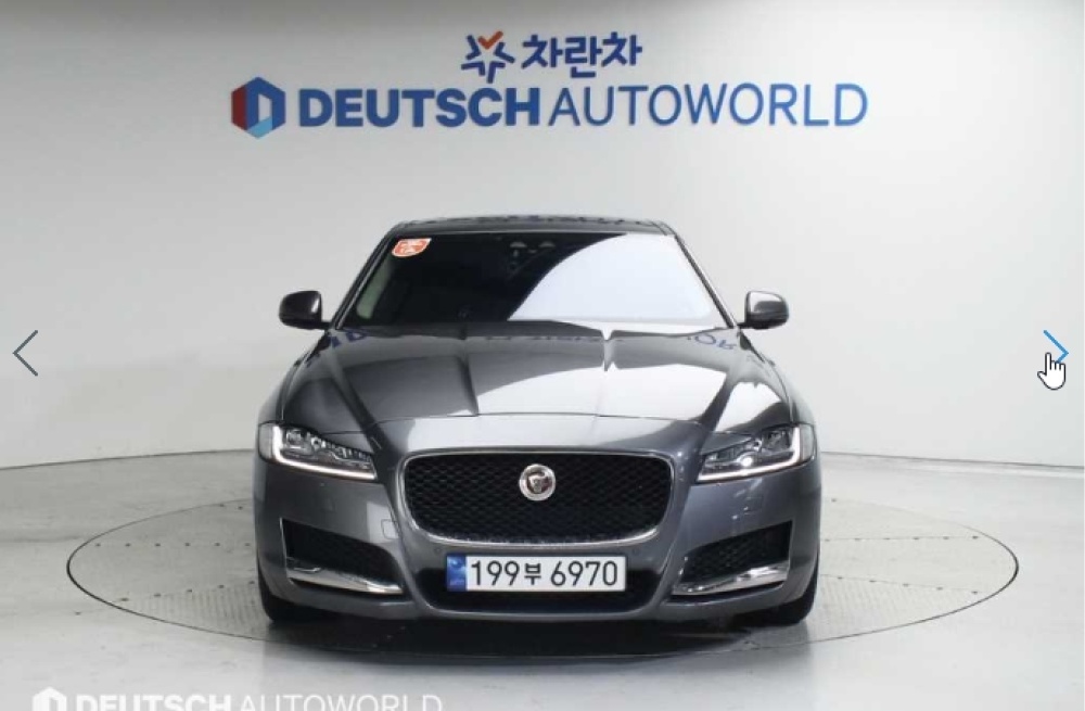 Jaguar XF (X260)