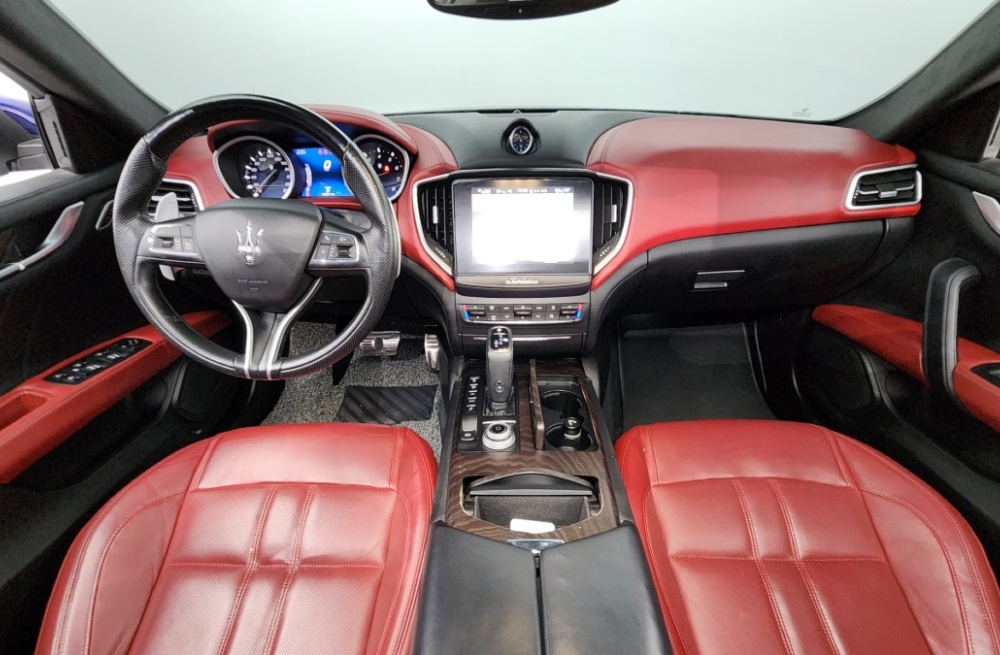 Maserati Ghibli