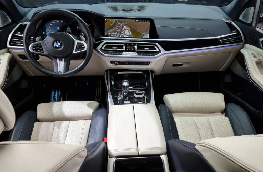 BMW X7 (G07)