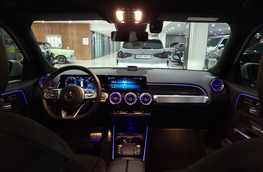 Mercedes-Benz GLB-Class X247