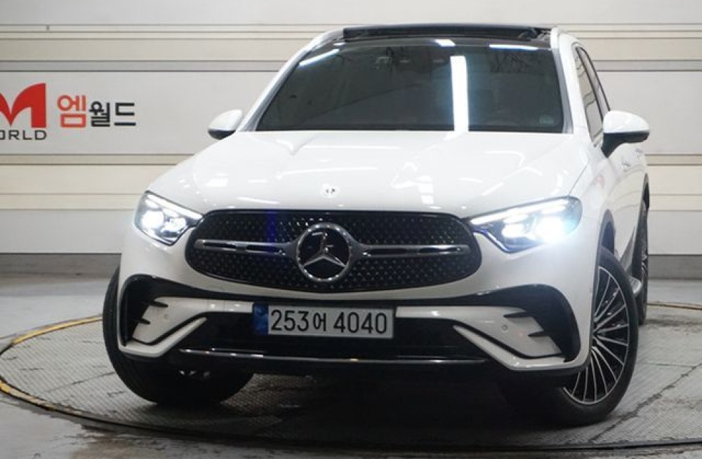 Mercedes-Benz GLC-Class X254