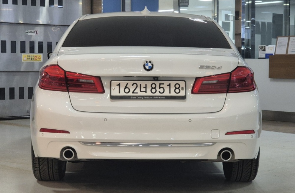 BMW 5 series (G30)