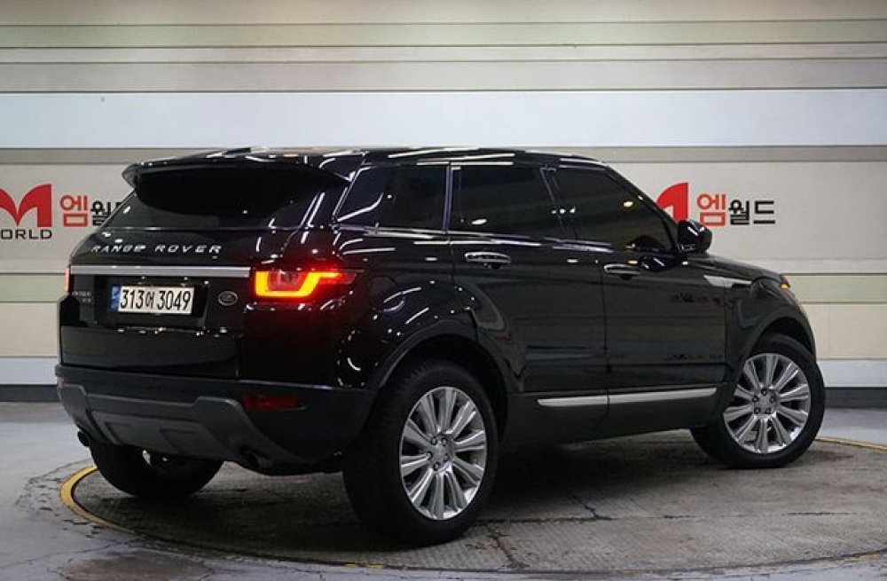 Land rover range rover evoque