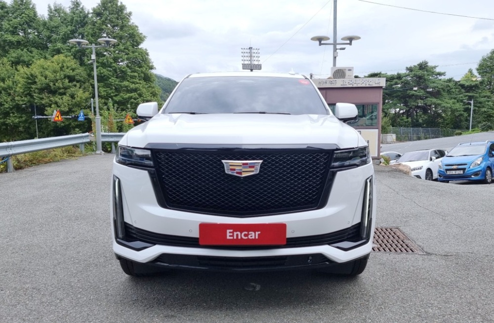 Cadillac Escalade 5th Gen