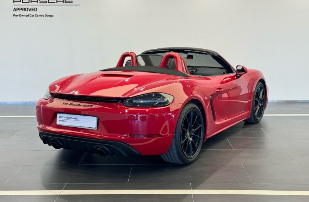 Porsche 718 boxster