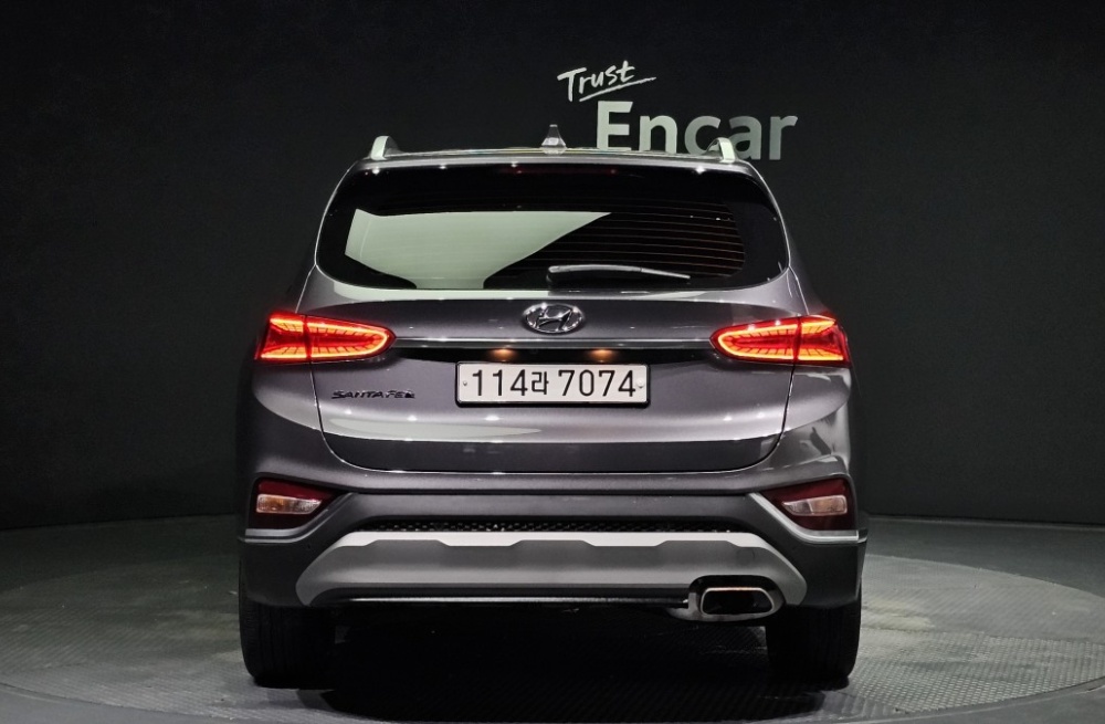 Hyundai Santa Fe TM