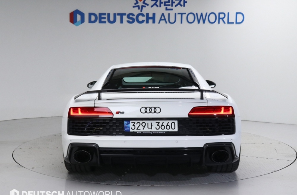 Audi R8 (4S)