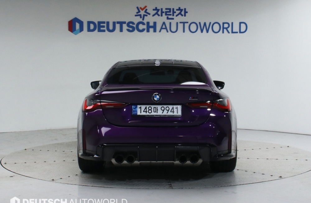 BMW M4 (G82)