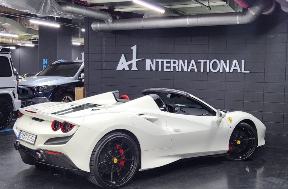 Ferrari F8 Spider