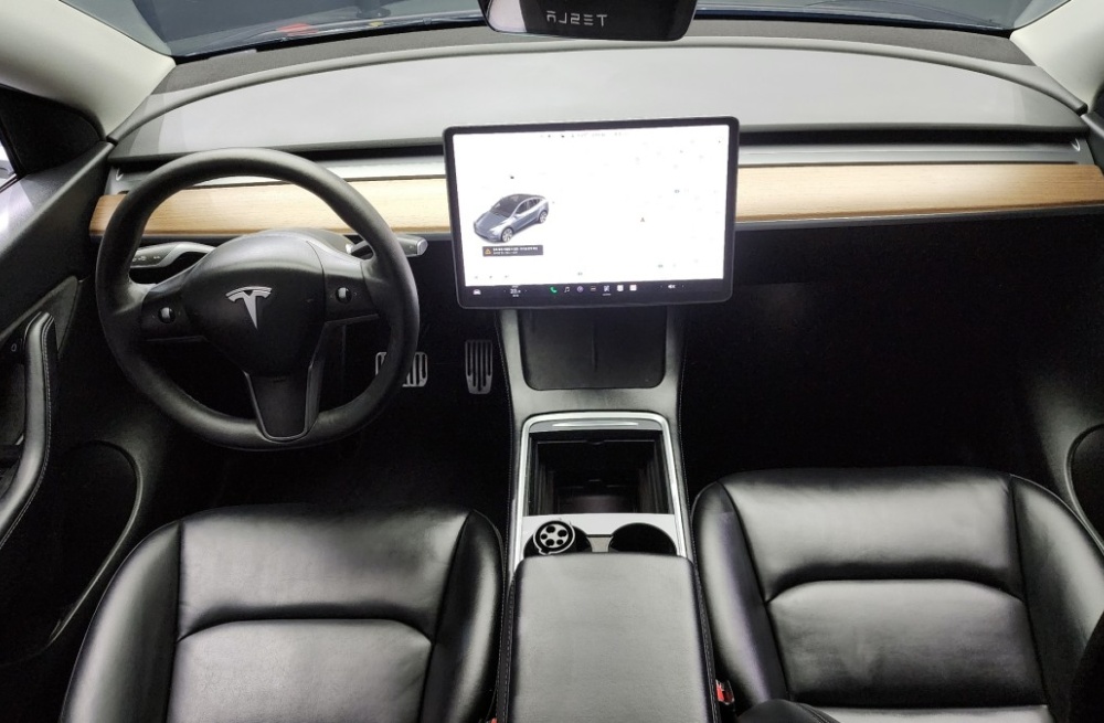 Tesla model Y