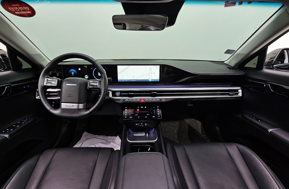 Hyundai Grandeur (GN7)