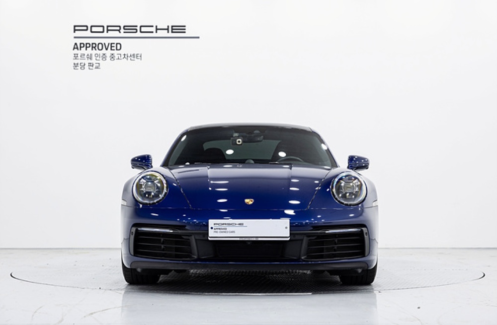 Porsche 911 (992)