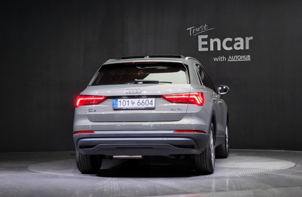 Audi Q3 (F3)