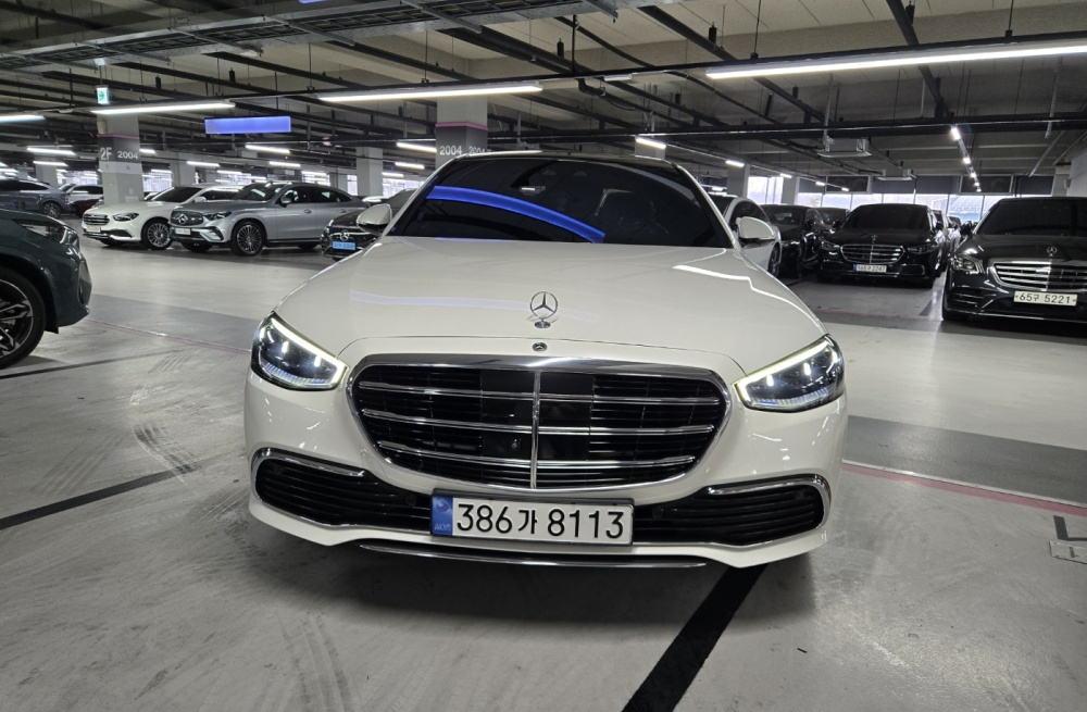 Mercedes-Benz S-Class W223