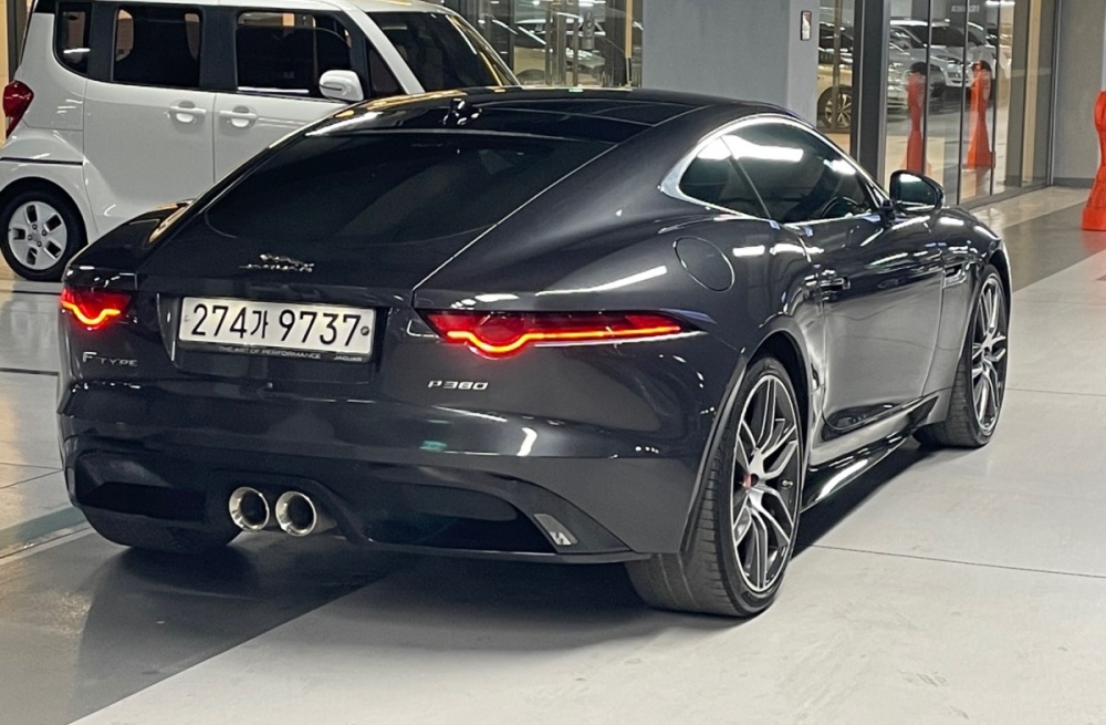 Jaguar F-TYPE