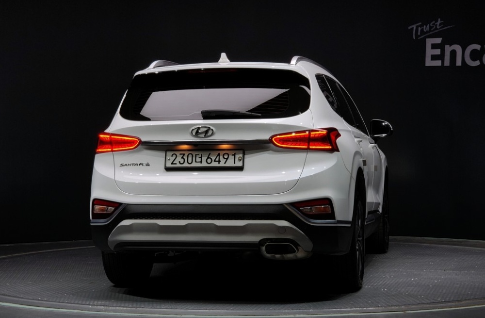 Hyundai Santa Fe TM