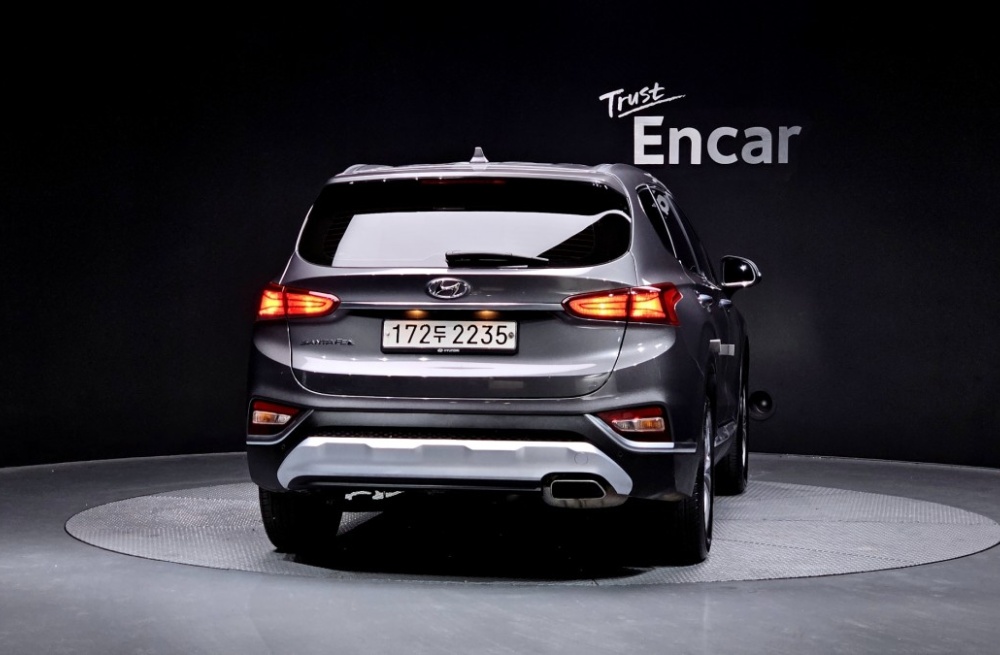 Hyundai Santa Fe TM
