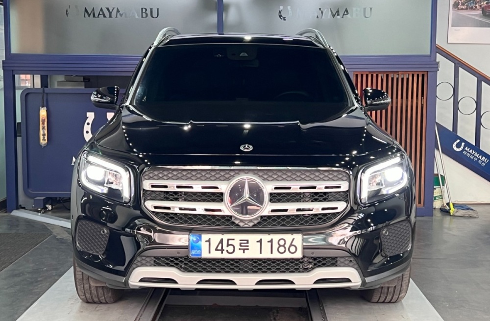 Mercedes-Benz GLB-Class X247