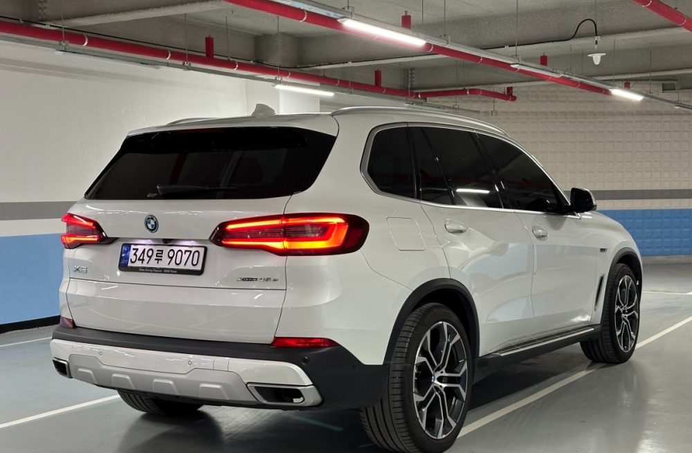 BMW X5 (G05)